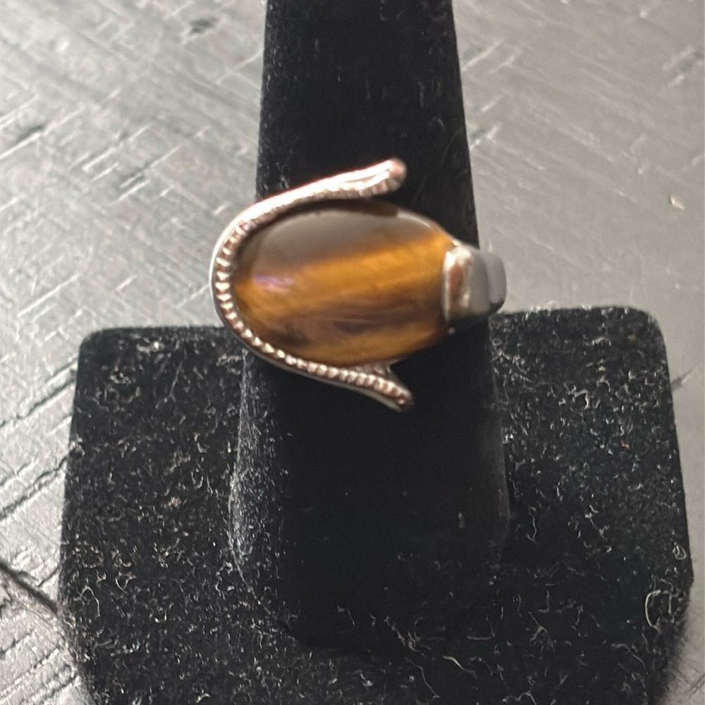 Tigers Eye Fashion Cocktail Ring Silver Tone Unique Size 8​​